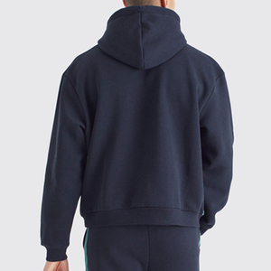 Conjunto Deportivo de Dos Piezas para Hombre con Logotipo Personalizado, Sudadera Corta Holgada y Pantalones Deportivos Anchos con Corte Acampanado, Colección de Invierno - Product Image 4