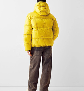 Chaqueta acolchada amarilla brillante para hombre, abrigo de invierno impermeable ligero y cálido, prendas de vestir exteriores con logotipo personalizado al por mayor, chaquetas acolchadas para hombre - Product Image 2