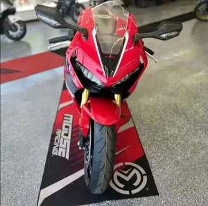 Motocicletas Deportivas H-O-N-D-A-S CBR1000RR R - Product Image 1