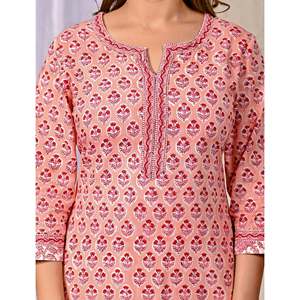 ชุดคุรตะผ้าฝ้ายพิมพ์ลายพีชพร้อมเสื้อชีฟองแขนสามส่วนสำหรับใส่ในชีวิตประจำวัน - Product Image 2