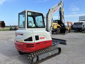 Miniexcavadora TB240 2023 con Alta Potencia de Excavación y Motor de 110kW - Product Image 4