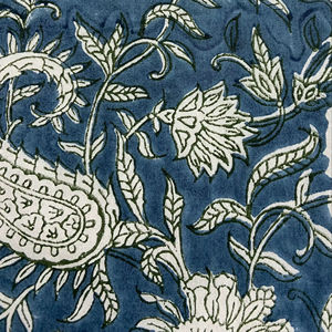 ผ้าฝ้ายพิมพ์ลายด้วยมือสีน้ำเงินคราม ลายดอกไม้ ลายเพสลีย์ ลายเถาวัลย์ ดีไซน์แบบดั้งเดิม - Product Image 1