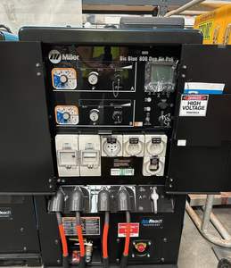 Soldadora/Compresor Miller Big Blue 800x Airpak Diésel para Procesos de Soldadura con Electrodo Revestido y TIG para Materiales de Aluminio y Hierro Fundido - Product Image 3