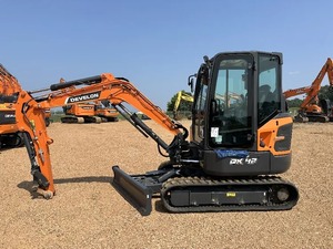 รถขุดรุ่น DEVELON1 DX42-7 ปี 2025 พร้อมถังขนาด 8 ลูกบาศก์เมตร ระบบขับเคลื่อนแบบตีนตะขาบ โหมดประหยัดพลังงาน รับประกัน 4 ปี - Product Image 1