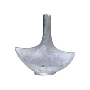 best quality Aluminum Metal Flower Vase Manufacturer Custom Handmade Design Aluminum Metal Flower Vases - Product Image 1