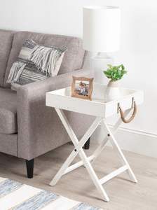 Portaequipajes de madera moderno para habitación de invitados diseñado con estética minimalista para interiores de casas contemporáneas - Product Image 5