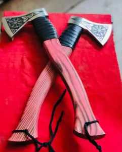 ขวานเหล็กดามัสกัสสำหรับตั้งแคมป์และล่าสัตว์กำหนดได้เองเกรดอุตสาหกรรม - Product Image 1