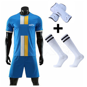 <b>High</b> Quality 100% Polyester Soccer Uniform Kit with Customized Colors & Logo for Adults OEM Service Sports Sets - Product Image 1