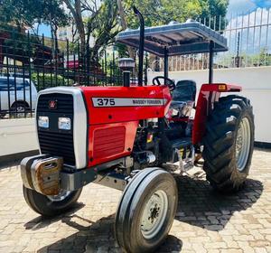 Tractor agrícola Premium Massey Ferguson 375 2x4, 75Hp Arado de disco libre y toldo solar