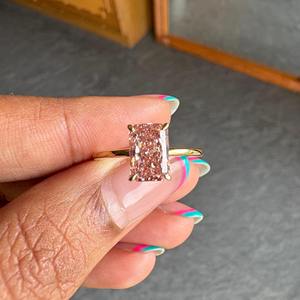 Anillo de Compromiso Solitario con Diamante Rosa Cultivado en Laboratorio, Corte Radiante, Certificado por IGI, para Mujer, en Oro de 14k, Anillo de Boda con Diamante de Fantasía, Regalo - Product Image 3