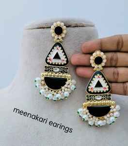 Juego de pendientes de gota de piedra Meena con diseño moderno hecho a mano, latón pesado con diseño personalizable para comprar a granel, accesorio de moda - Product Image 3