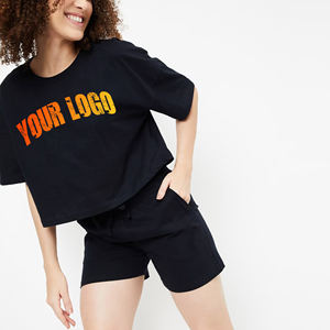 Vente en gros Ensemble deux pièces imprimé de logo personnalisé pour femmes Ensemble short et t-shirt surdimensionné et respirant 100% coton pour femmes - Product Image 1