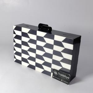 Beige résine pochette perle chaînes sangles embellissement étanche mariée fronde sac à main pour les femmes élégant mode soirée mariage - Product Image 1