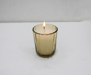 Pot à bougie en verre Style jaune bougie votive avec couvercle en cire pot de cire en verre vases votifs à roseau pot à bougie en verre de luxe - Product Image 1