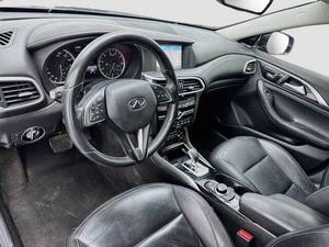 Infiniti QX30 Premium 4 portes Crossover 2018, conduite à gauche et à droite, voitures d'occasion à vendre - Product Image 2