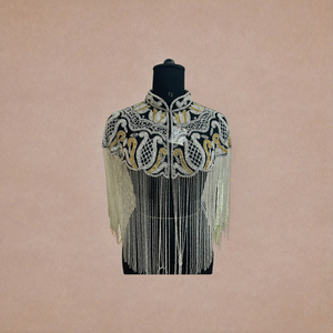 เสื้อคลุมเบอร์เลสก์สวยงามหรูหรา ประดับด้วยลูกปัดและเลื่อม เหมาะสำหรับงานปาร์ตี้และเทศกาล  แบบผูกคอ สไตล์อเมริกัน - Product Image 5