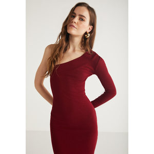 Vestido Midi Ajustado de Mujer, Color Rojizo, Corte Entallado, Tejido Acanalado, Marca ETHIQUET - Product Image 2