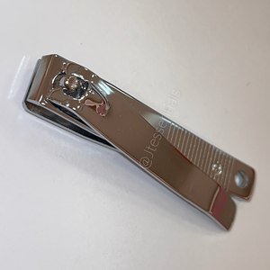 Cortaúñas Profesional de Acero Inoxidable DND, Herramienta de Manicura y Pedicura de Precisión con Logotipo Láser para Cortes Limpios con Calidad de Salón - Product Image 1