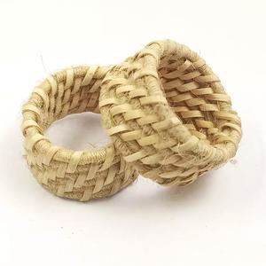 ชุดแหวนผ้าเช็ดปากหวายสไตล์วินเทจร่วมสมัย 4 ชิ้น เป็นมิตรกับสิ่งแวดล้อม ผลิตด้วยมือ ยั่งยืน เหมาะสำหรับการตั้งแคมป์ จากเวียดนาม - Product Image 6