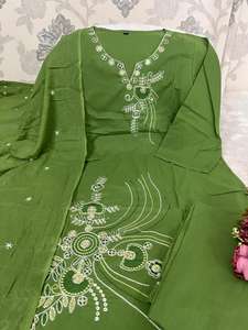 ชุดคุर्ติผ้าฝ้ายแบบดั้งเดิมทันสมัย พร้อมงานปักเต็มตัวสำหรับผู้หญิง ผลิตในอินเดีย - Product Image 3