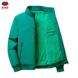 Veste en polaire personnalisée avec logo, coupe moderne, tissu doux et aspect hivernal professionnel - Product Image 4