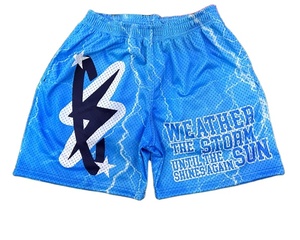 กางเกงขาสั้นชายหาดของผู้ชายผ้าโพลีเอสเตอร์พิมพ์ลายหลวมสำหรับฝึกซ้อม - Product Image 1