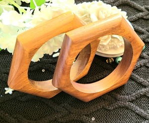 Brazaletes de Madera de Diseño Hechos a Mano de la Mejor Calidad con Incrustaciones de Latón FAIZA CRAFT FC-4200 Forma Redonda de Uttar Pradesh - Product Image 3