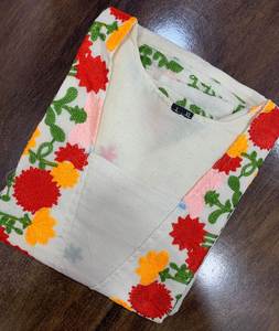 Lanzamiento de Super Hit Collection, Diseñador Kora Algodón con hilo multicolor trabajo Midi Dress. Una hermosa mezcla de elegancia - Product Image 4