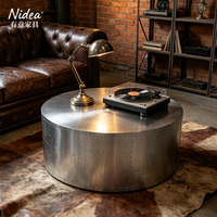 Table basse industrielle moderne en aluminium, grande table ronde en métal, table d'appoint minimaliste rivetée