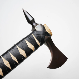 Hache Viking en gros personnalisée Hache de Damas faite à la main Hache Viking gravée Livrée avec gaine en cuir Vente entière Décorative - Product Image 4