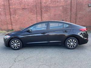 Hyundai Elantra SE d'occasion 2017 à bas prix à vendre - Product Image 4
