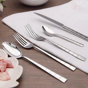 Elegante Juego de Cubiertos de Acero Inoxidable para Cenar y Servir |   Ideal para el Hogar y Hoteles - Product Image 1