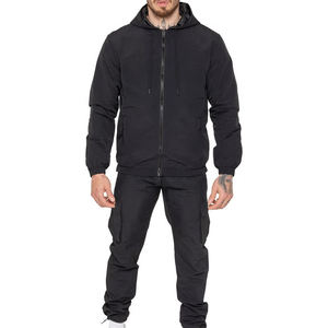 Ensemble deux pièces coupe-vent de qualité supérieure et vestes zippées Survêtement en nylon Survêtement en nylon coupe-vent Survêtement en nylon pour hommes - Product Image 6