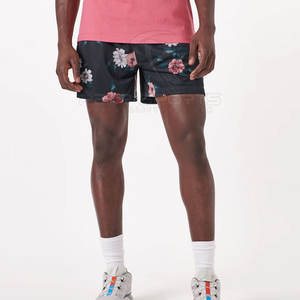 Suministro directo de fábrica Diseño personalizado Tus propios pantalones cortos de malla para hombres Pantalones cortos de malla para hombres deportivos más vendidos - Product Image 2