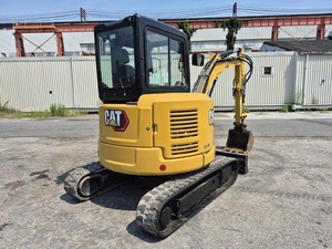 Miniexcavadora Usada 303.5E2 CR de 6 Toneladas para Construcción y Paisajismo con Motor y Caja de Cambios - Product Image 5