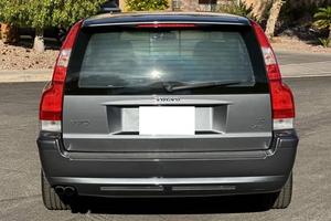 VOLVO V70R LHD/RHD 2005 USADO - Product Image 2