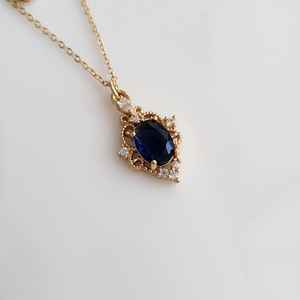 จี้ไพลินสีน้ำเงินหรูหรา เงินแท้ 925 ชุบทอง 14K เครื่องประดับทำมือ ของขวัญสำหรับเธอ - Product Image 5