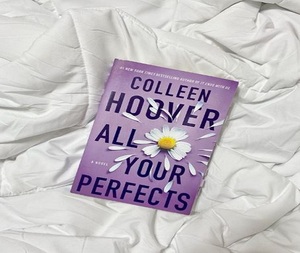 Tous vos livres brochés parfaits de Colleen Hoover, un roman d'amour magnifique pour adultes, un livre de fiction - Product Image 3