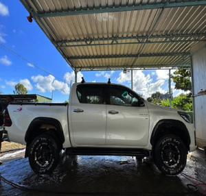 Mejor Oferta, Camioneta de Doble Cabina H1 luuwx PREMIUM de Alta Calidad, 4X4, Entrega Rápida, Usada en Buen Estado - Product Image 4