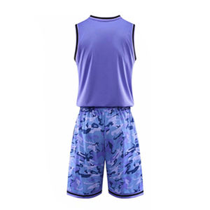 Uniforme de basket-ball personnalisé de haute qualité grande taille 2025 Fabricant de maillot de conception libre vert et blanc Fabricant de basket-ball réversible Uni - Product Image 3