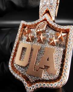 Colgante de diamantes de moissanita de tendencia para joyería elegante y celebración de bodas a los mejores precios de la India - Product Image 6