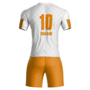 Venta al por mayor de alta calidad cómodo uniforme de fútbol de los hombres 100% poliéster transpirable ligero de secado rápido - Product Image 2