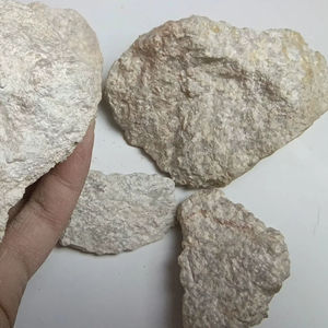 Pyrophyllite en morceaux pour réfractaires coulés et revêtements monolithiques offrant une grande résistance aux hautes températures - Product Image 1
