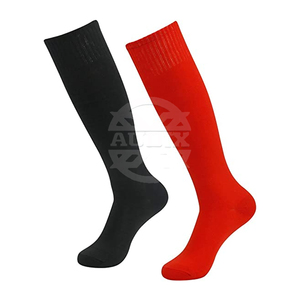 Chaussettes de compression athlétiques longues au genou pour enfants Street Soccer Baseball Softball Football Nylon noir solide avec motif de logo - Product Image 6