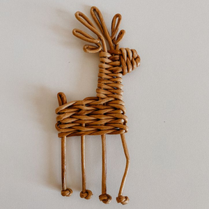 Adornos de Mimbre Hechos a Mano para Decoración Navideña Diseños Hechos a Mano y Festivos Adornos Navideños de Ratán Ecológicos - Product Image 5