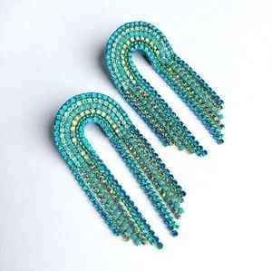 2025 recién llegados diseño duro Color Rosa Stud pendientes Unisex hecho a mano cuentas de vidrio maestro boda - Product Image 3