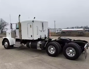 Camión Semirremolque con Cabina Alta 389, el Más Vendido del 2020, con Motor Cummins de 565HP y Transmisión Manual de 13 Velocidades, en Venta - Product Image 6