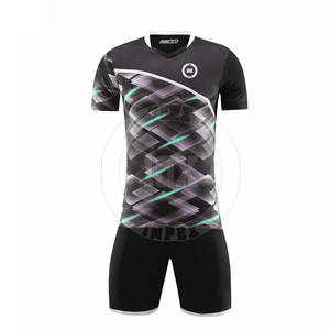 Vêtements de sport de fabrication professionnelle uniforme de football pratique porter un nouveau style uniforme de football en stock - Product Image 1
