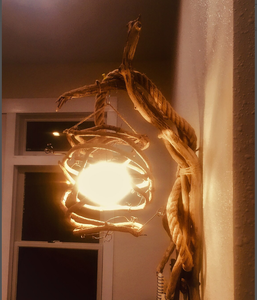 Lampe sur pied artisanale de haute qualité, décoration d'intérieur - Product Image 1