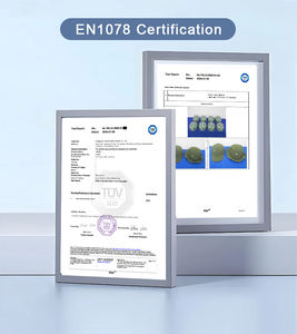 خوذة دراجات بسعر جيد حاصلة على شهادة CE EN 1078، توفر حماية من أشعة الشمس، قابلة للتعديل مع تصميم مسطح - Product Image 6